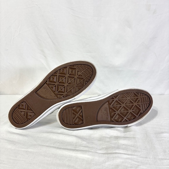 Junior Converse All-Star Chuck Taylor Silver Glitter Sparkle Low Top Sneakers - Picture 8 of 8